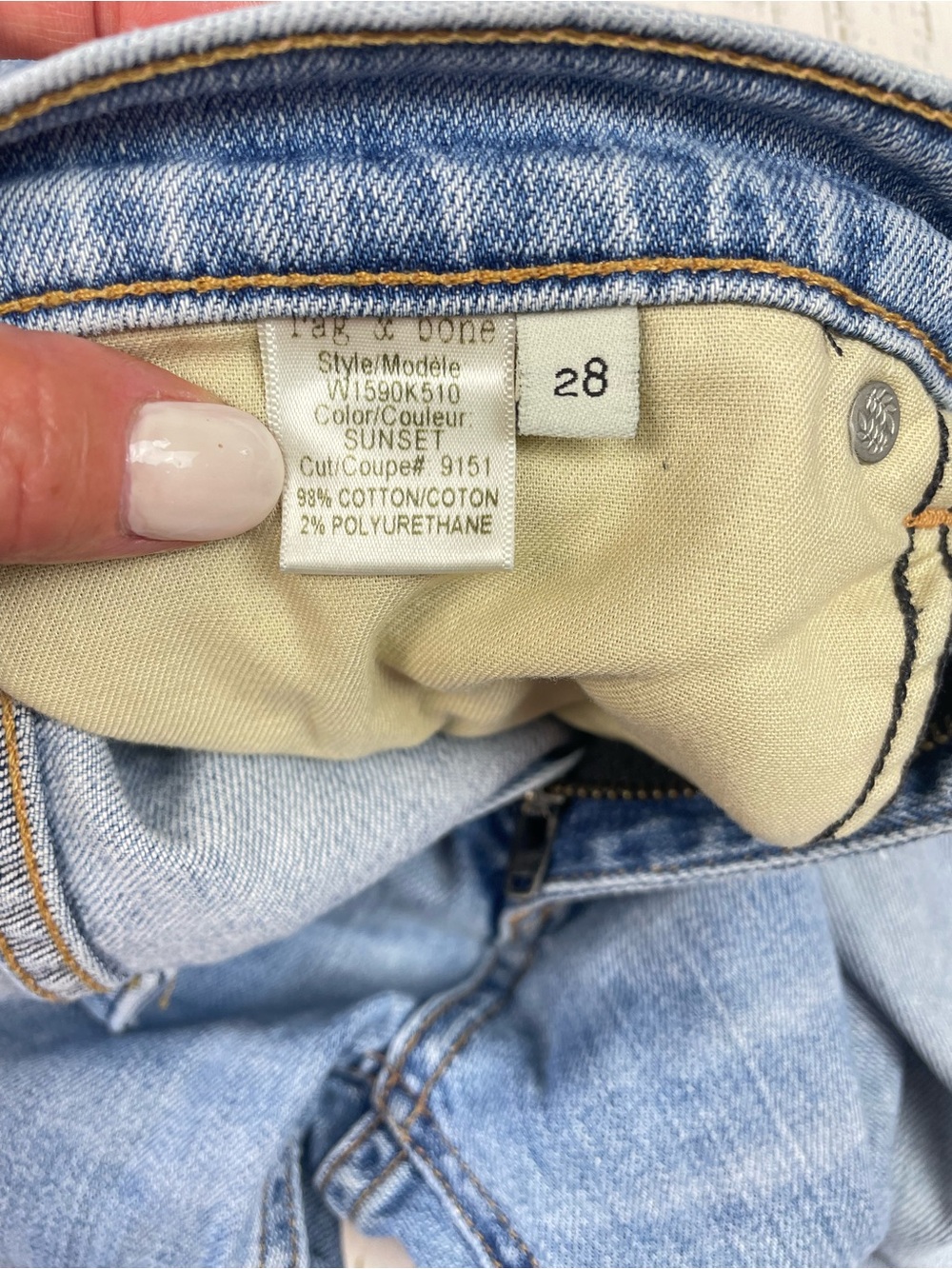 Rag & Bone “The Dre” Boyfriend Jeans *Sunset Wash - Picture 11 of 16